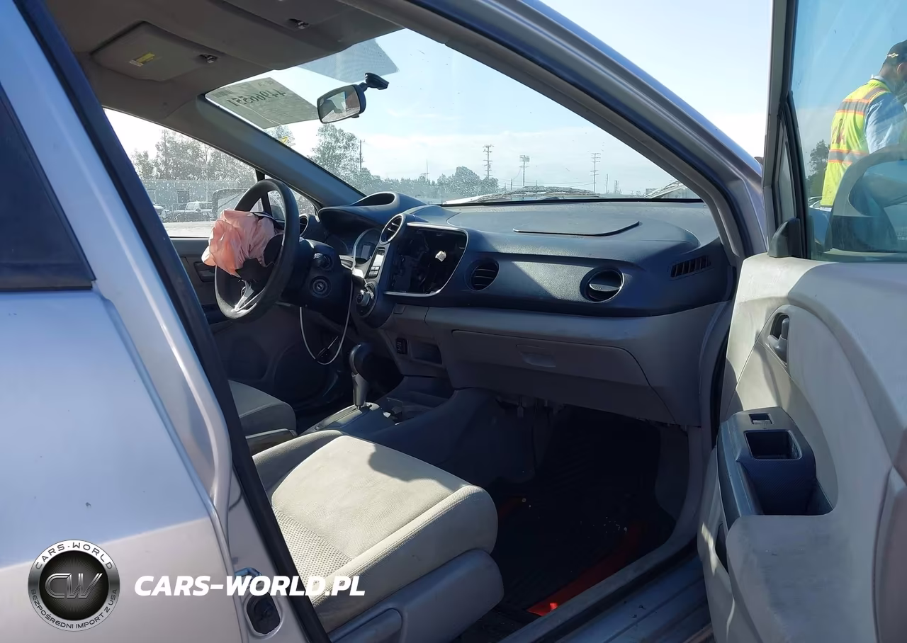 2010 Honda Insight Lx VIN:JHMZE2H51AS026177 - 5
