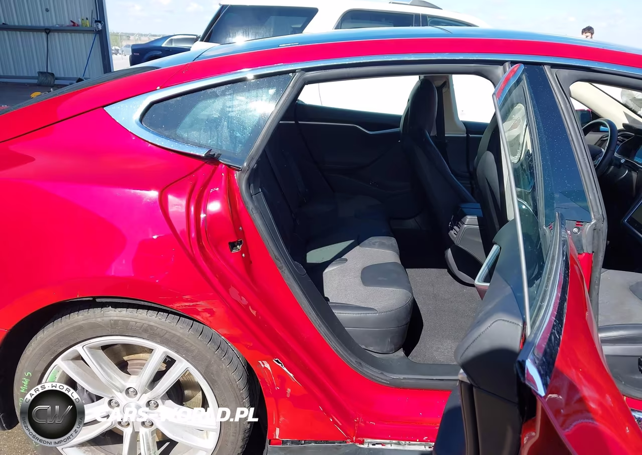 2016 Tesla Model S 60-70-75-85 VIN:5YJSA1E19GF120095 - 8