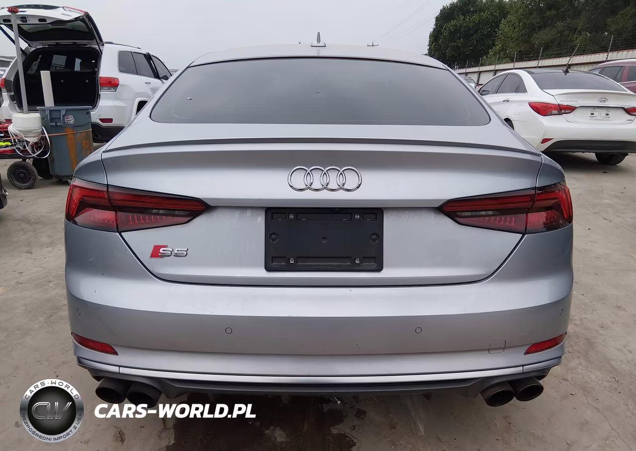 2018 Audi S5 3.0T Premium Plus VIN:WAUC4CF57JA135488 - 17