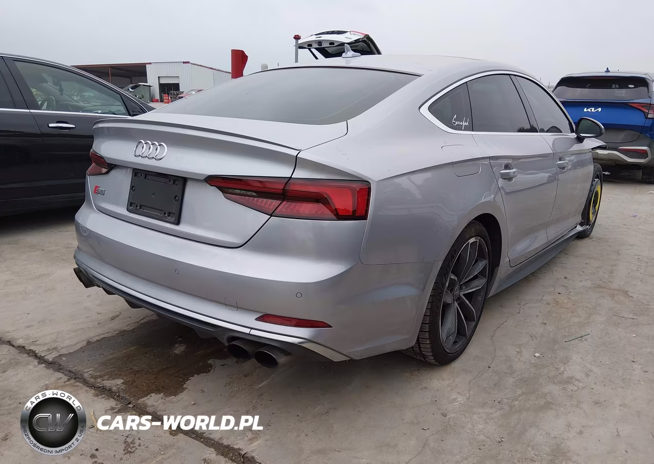 2018 Audi S5 3.0T Premium Plus VIN:WAUC4CF57JA135488 - 4