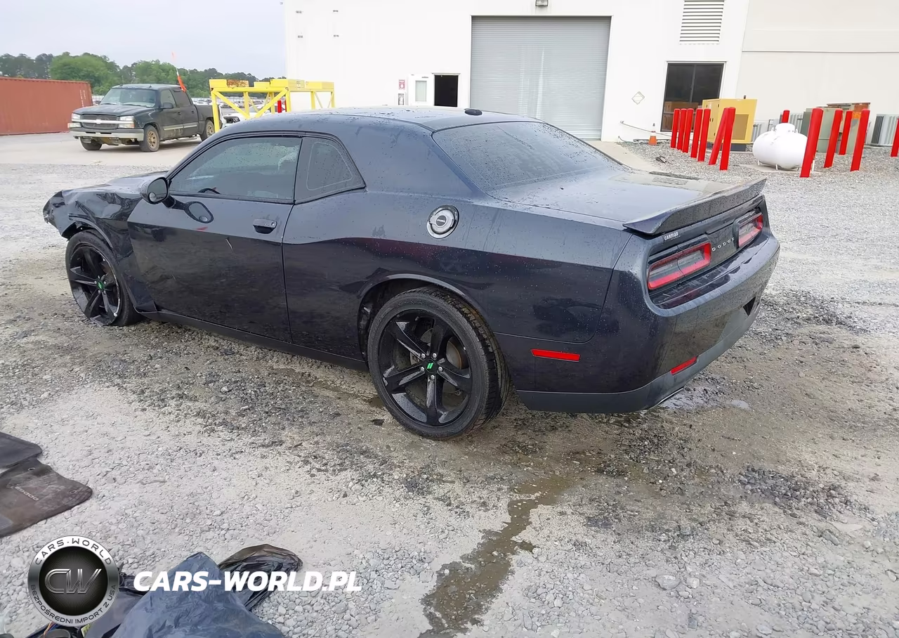 2017 Dodge Challenger Sxt VIN:2C3CDZAG5HH578012 - 3