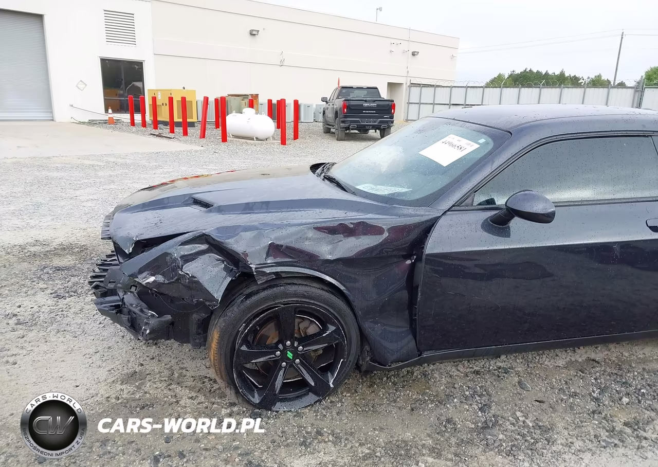 2017 Dodge Challenger Sxt VIN:2C3CDZAG5HH578012 - 6