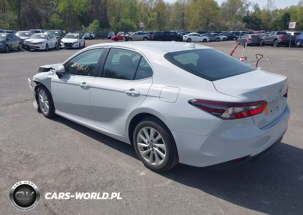 2022 Toyota Camry Le VIN:4T1C11AK7NU051362 - 3