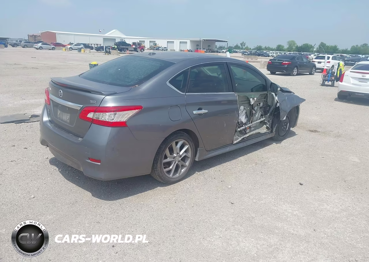 2015 Nissan Sentra Sr VIN:3N1AB7AP6FY278597 - 4