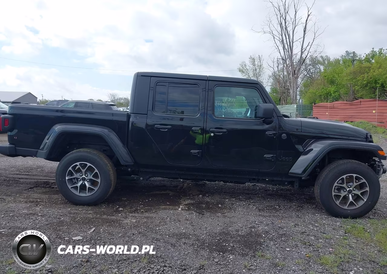 2026 Jeep Gladiator Sport S 4X4 VIN:1C6PJTAG5TL155193 - 13