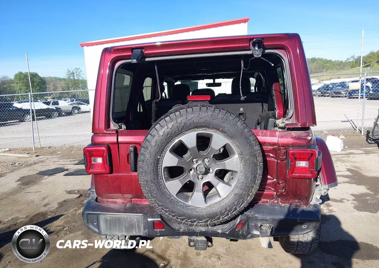 2021 Jeep Wrangler Unlimited Sahara 4X4 VIN:1C4HJXEG5MW636849 - 16