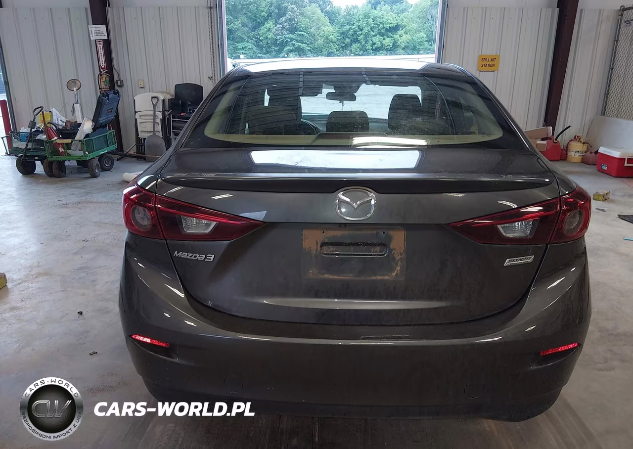 2018 Mazda Mazda3 Touring VIN:3MZBN1V3XJM192297 - 16