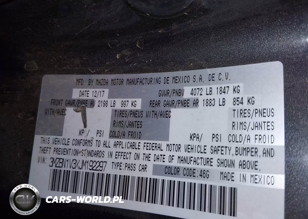2018 Mazda Mazda3 Touring VIN:3MZBN1V3XJM192297 - 9