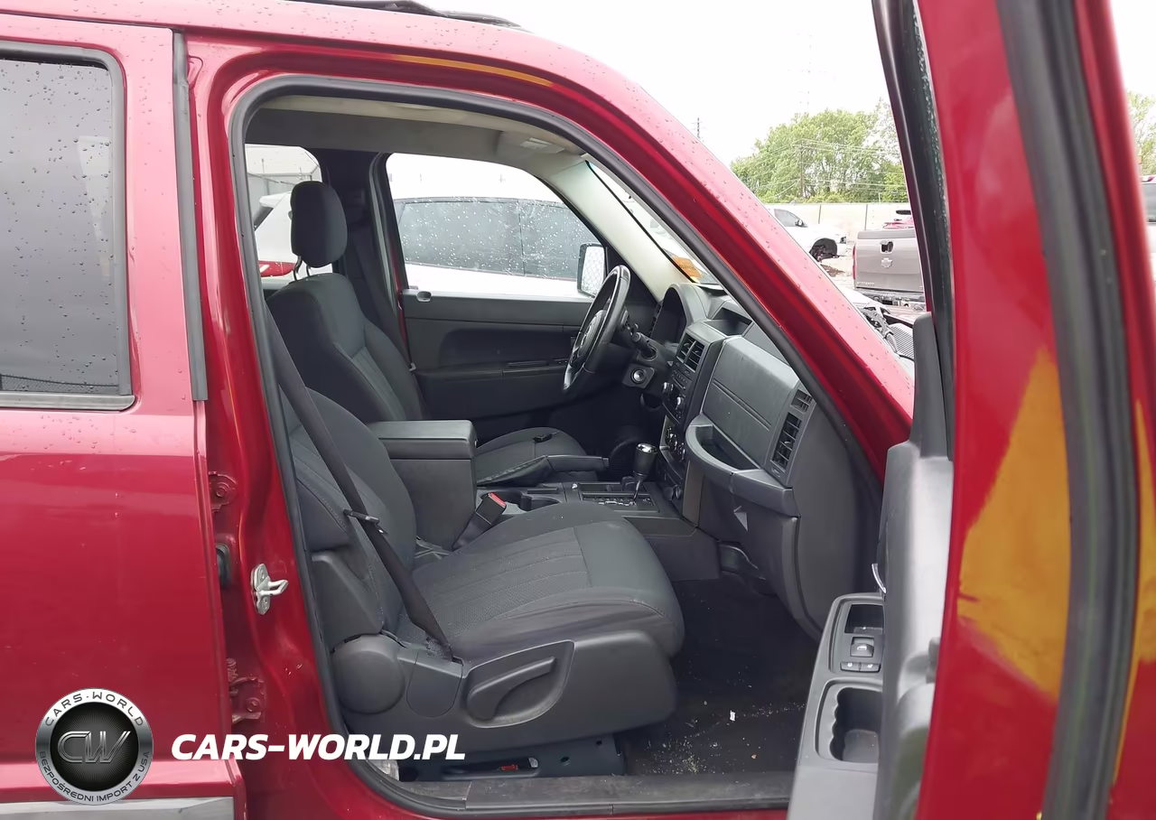 2011 Jeep Liberty Sport VIN:1J4PN2GKXBW538279 - 5