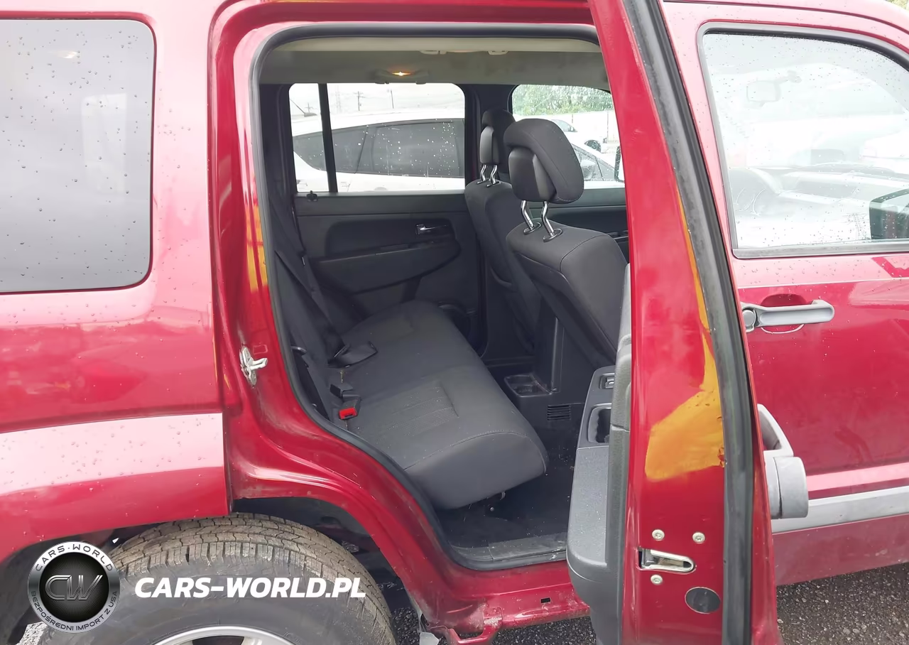 2011 Jeep Liberty Sport VIN:1J4PN2GKXBW538279 - 8