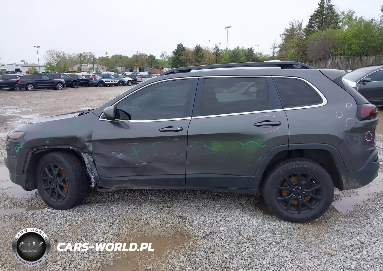2016 Jeep Cherokee North VIN:1C4PJMCS9GW231406 - 14