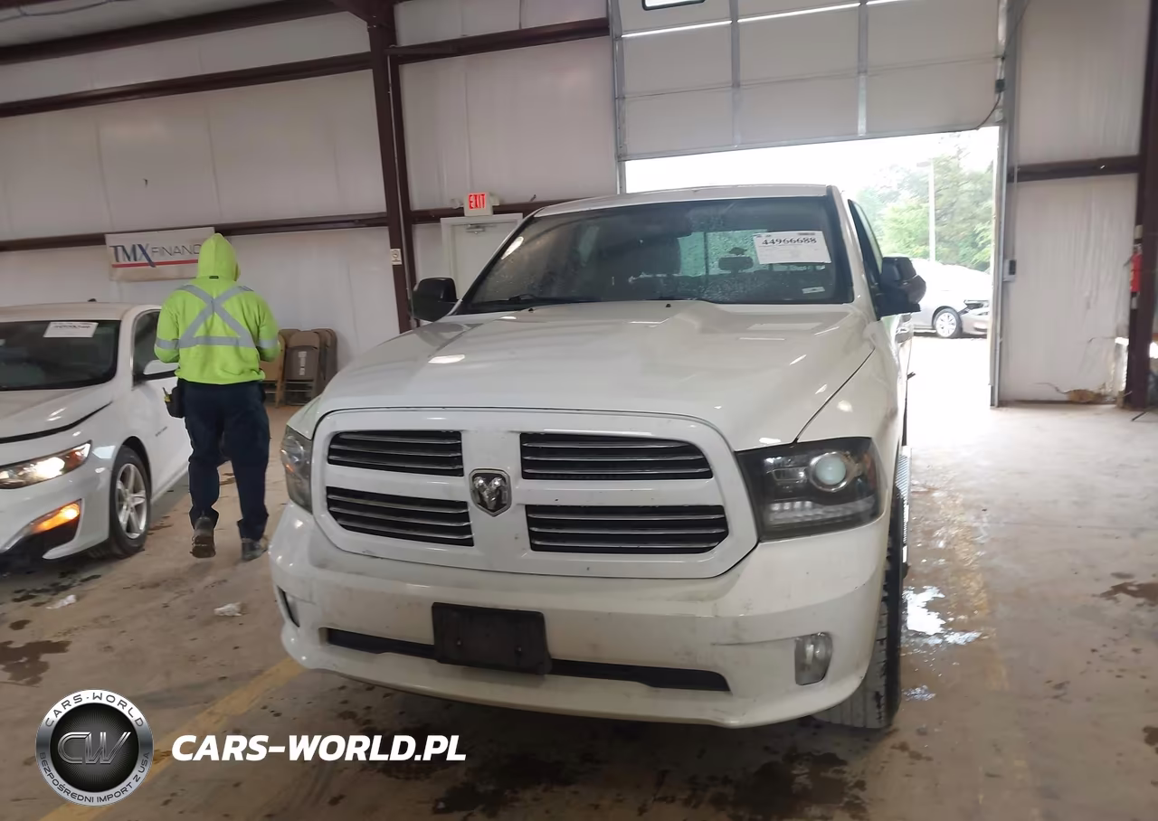 2013 Ram 1500 Sport VIN:1C6RR7UT6DS723198 - 13