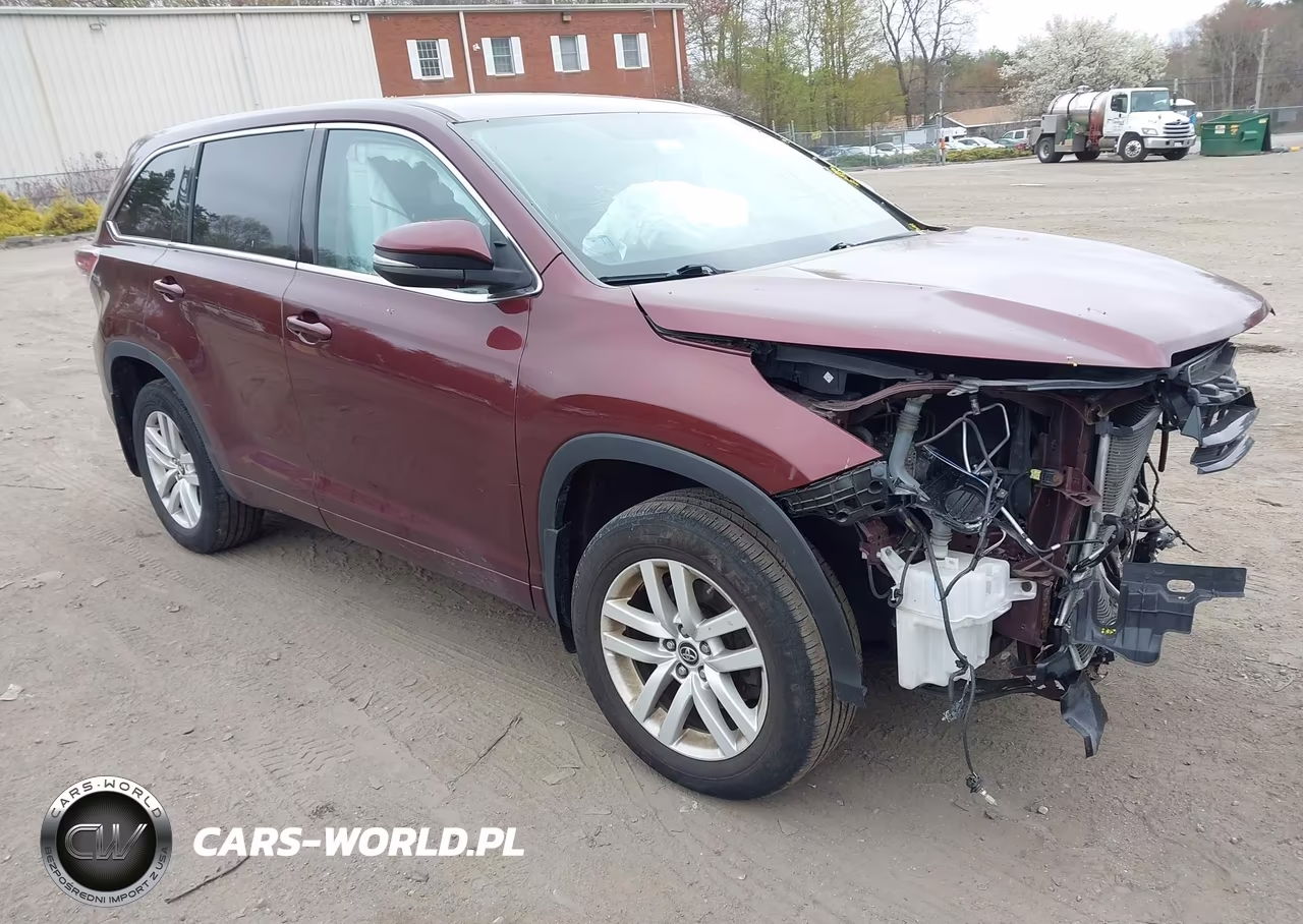 2016 Toyota Highlander Le V6