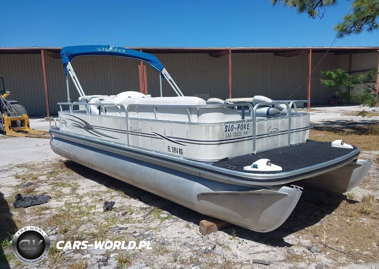 2004 Lowe Other