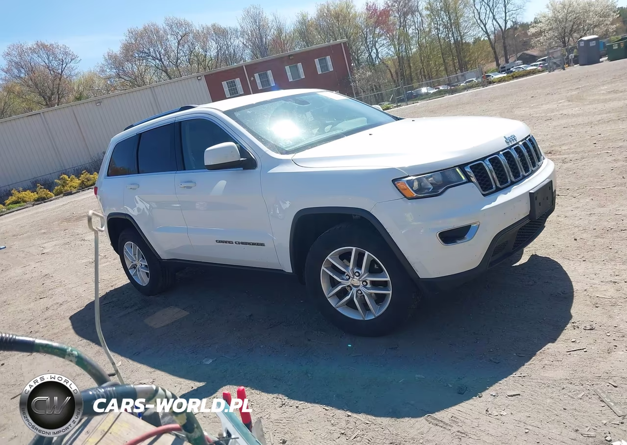 2017 Jeep Grand Cherokee Laredo 4X4 – zdjęcie 1 z 16