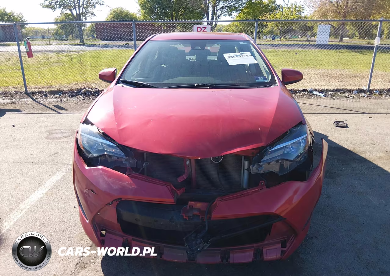 2017 Toyota Corolla Le VIN:2T1BURHE8HC852406 - 12