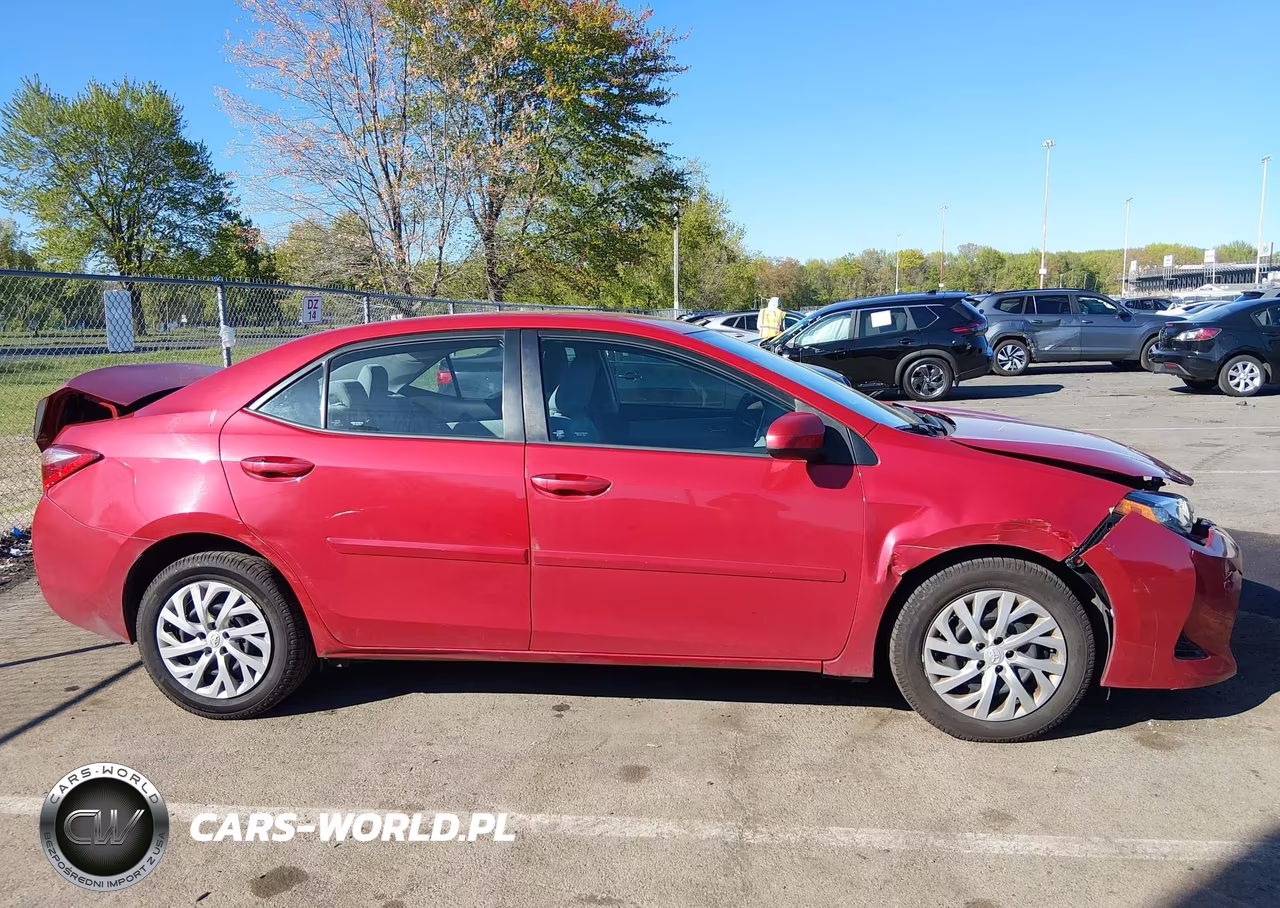 2017 Toyota Corolla Le VIN:2T1BURHE8HC852406 - 13