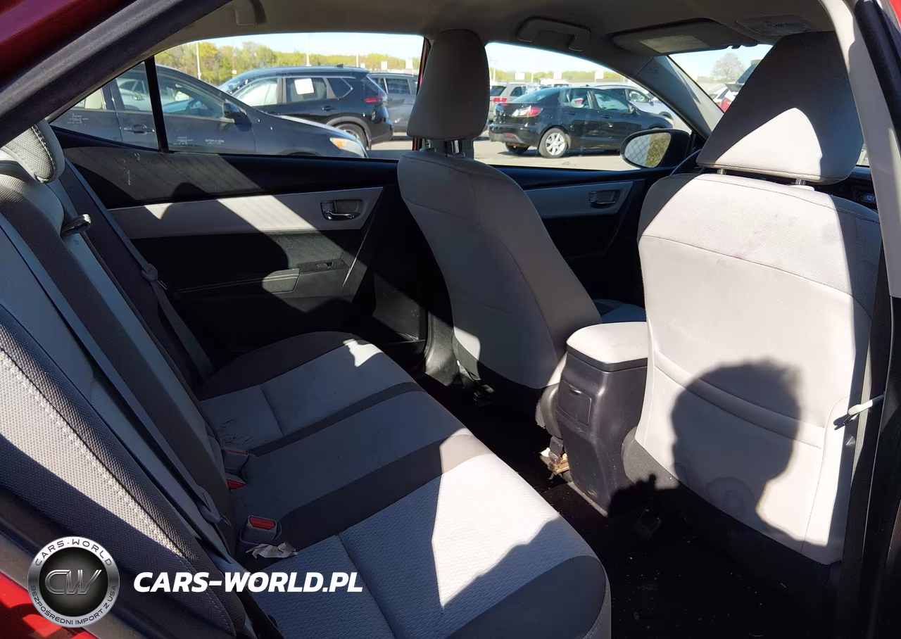 2017 Toyota Corolla Le VIN:2T1BURHE8HC852406 - 8