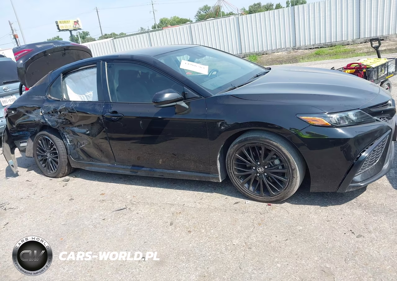 2021 Toyota Camry Se Nightshade Edition VIN:4T1G11AK2MU429233 - 13