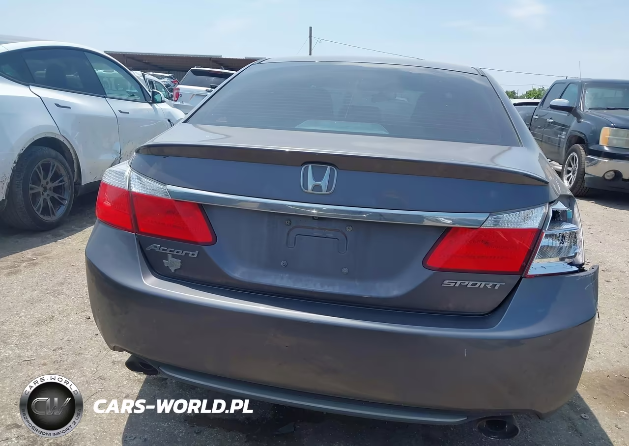 2015 Honda Accord Sport VIN:1HGCR2F54FA181366 - 16