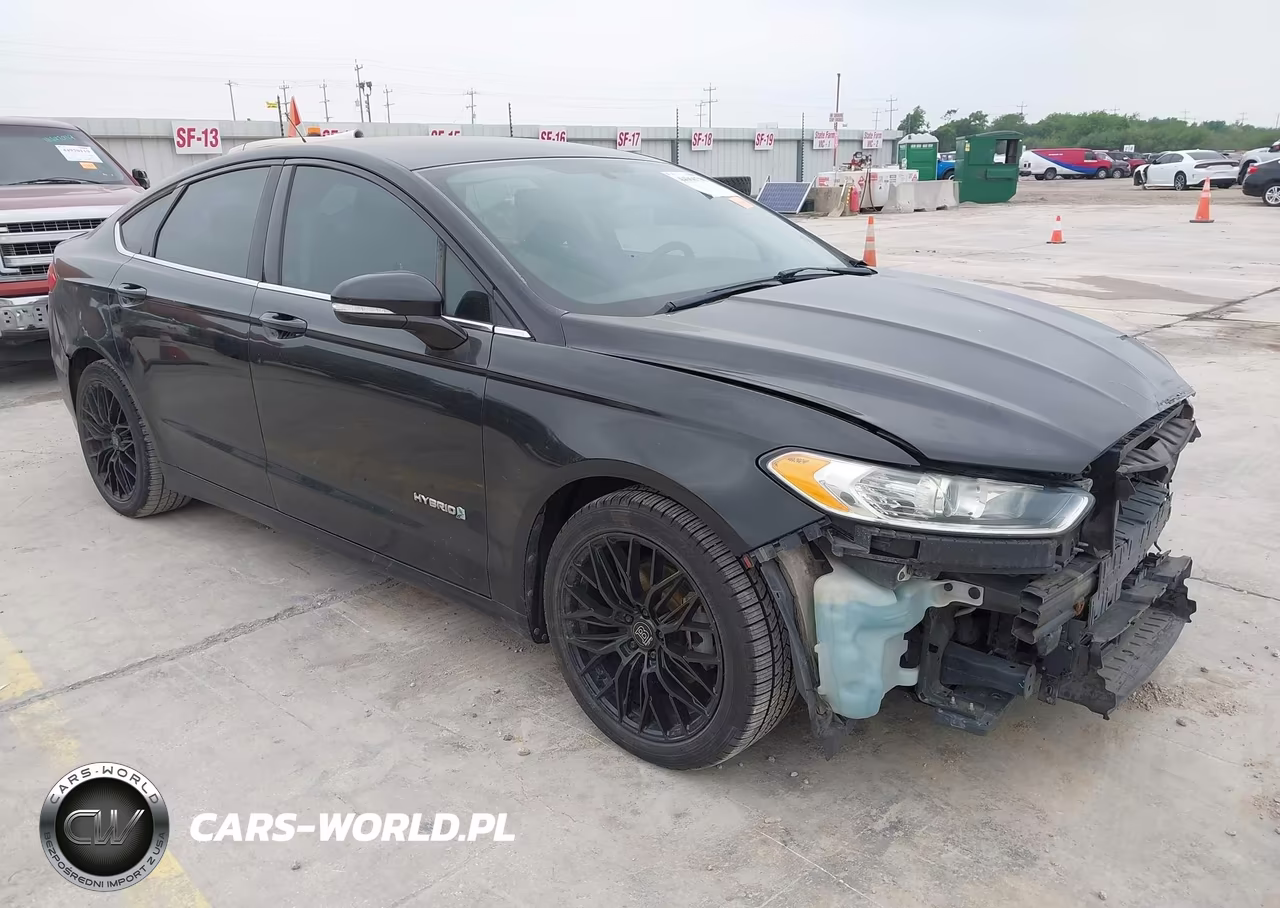 2013 Ford Fusion Hybrid Se
