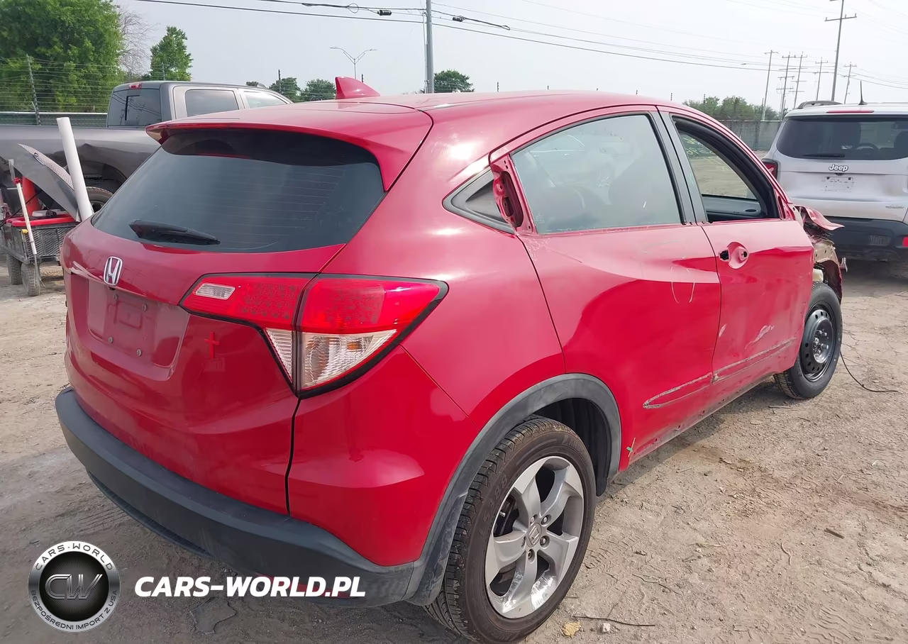2017 Honda Hr-V Lx VIN:3CZRU5H33HM702971 - 4