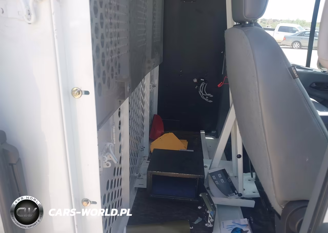 2019 Ford Transit-350 VIN:1FTBW2ZM4KKA95422 - 8