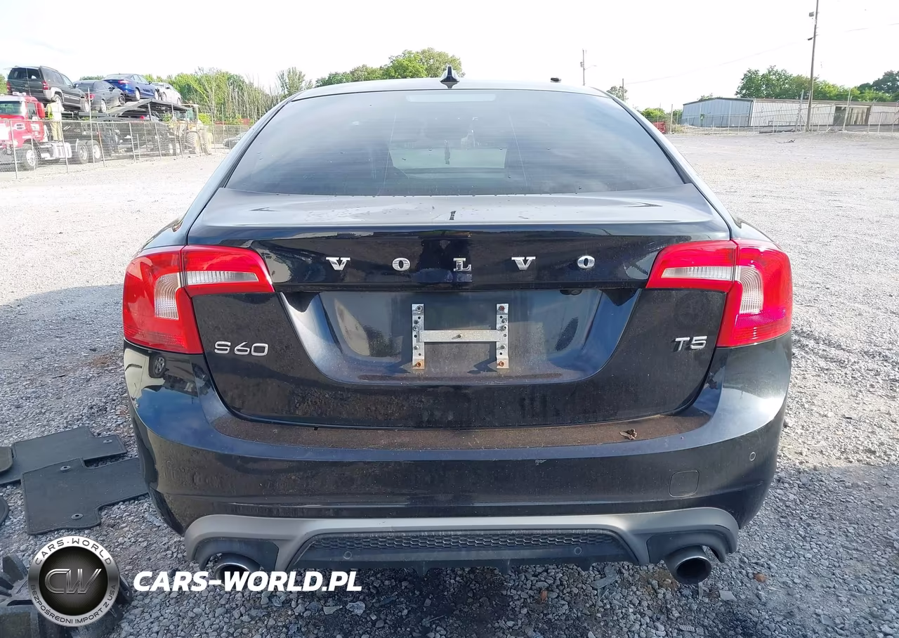 2017 Volvo S60 T5 Dynamic VIN:YV126MFL3H2425030 - 17