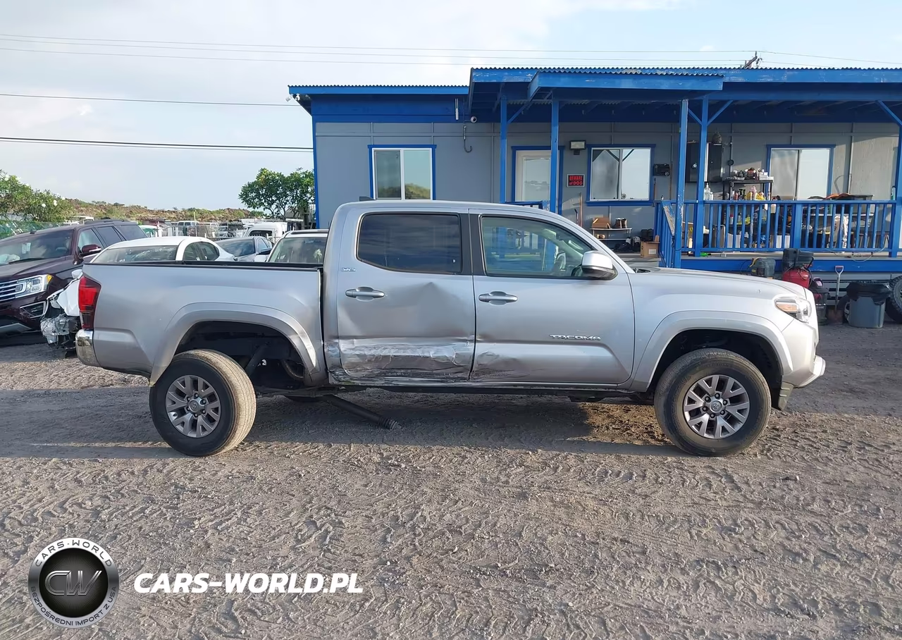 2018 Toyota Tacoma Sr V6 VIN:3TMCZ5AN1JM149705 - 13