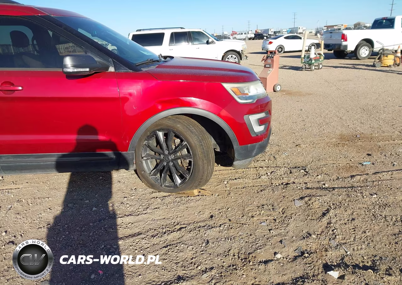 2017 Ford Explorer Xlt VIN:1FM5K7D80HGB90146 - 6