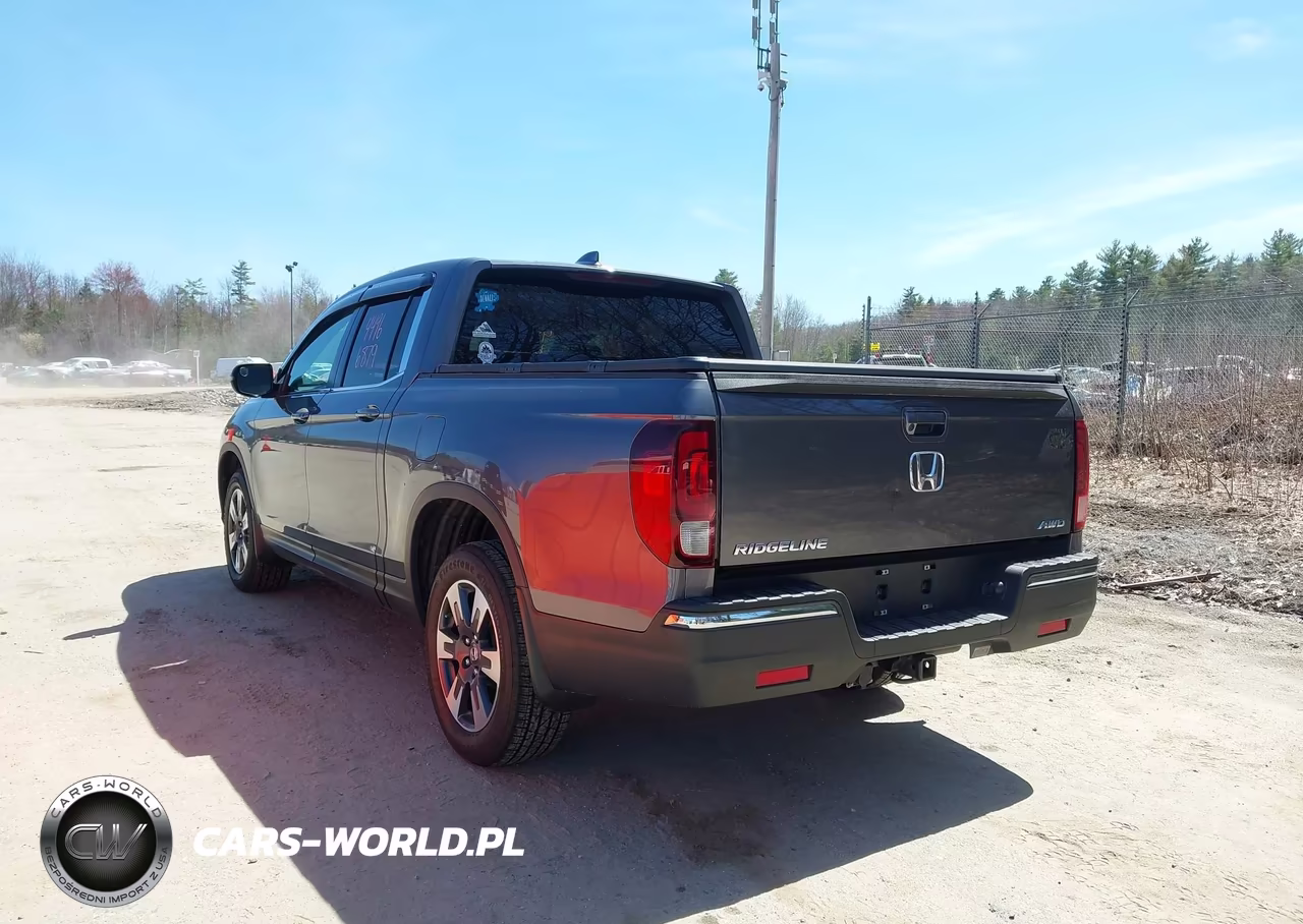 2018 Honda Ridgeline Rtl-T VIN:5FPYK3F69JB009204 - 3