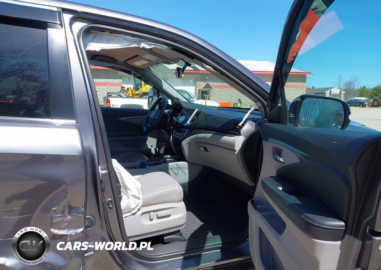 2018 Honda Ridgeline Rtl-T VIN:5FPYK3F69JB009204 - 5