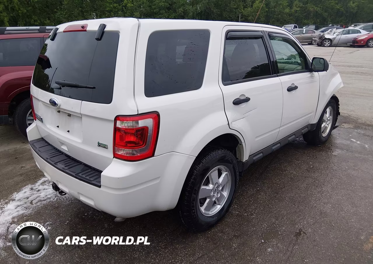 2012 Ford Escape Xlt VIN:1FMCU0DG2CKA57913 - 4