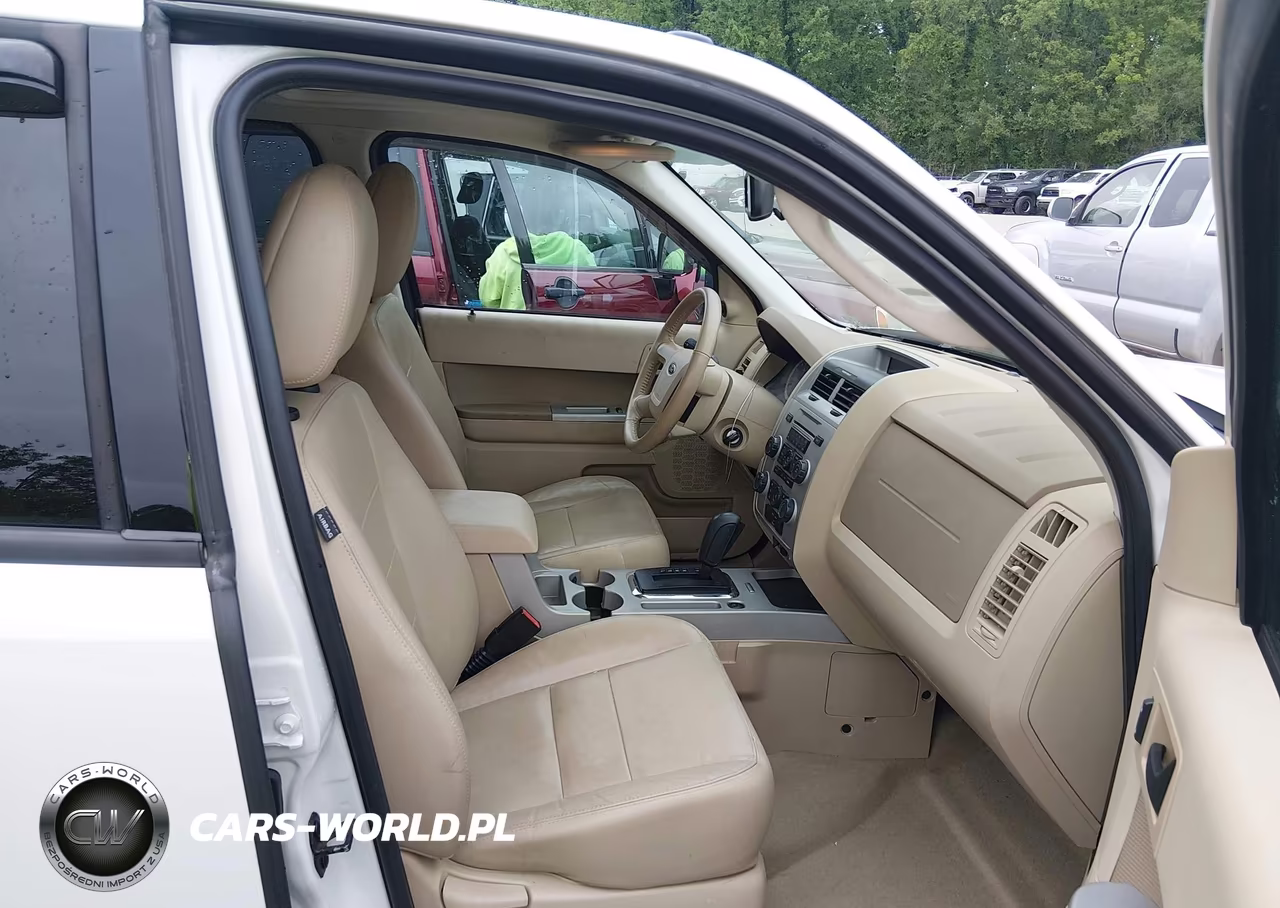 2012 Ford Escape Xlt VIN:1FMCU0DG2CKA57913 - 5