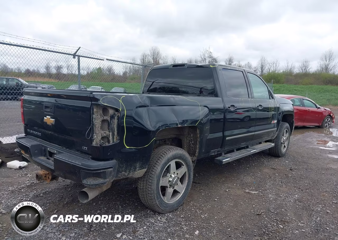 2019 Chevrolet Silverado 2500Hd Ltz VIN:1GC1KTEY0KF107015 - 4