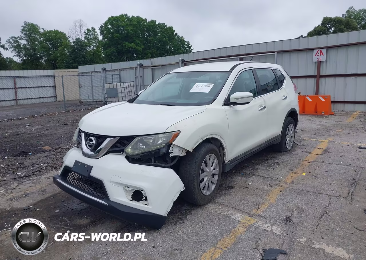 2015 Nissan Rogue S VIN:5N1AT2MV3FC818368 - 2
