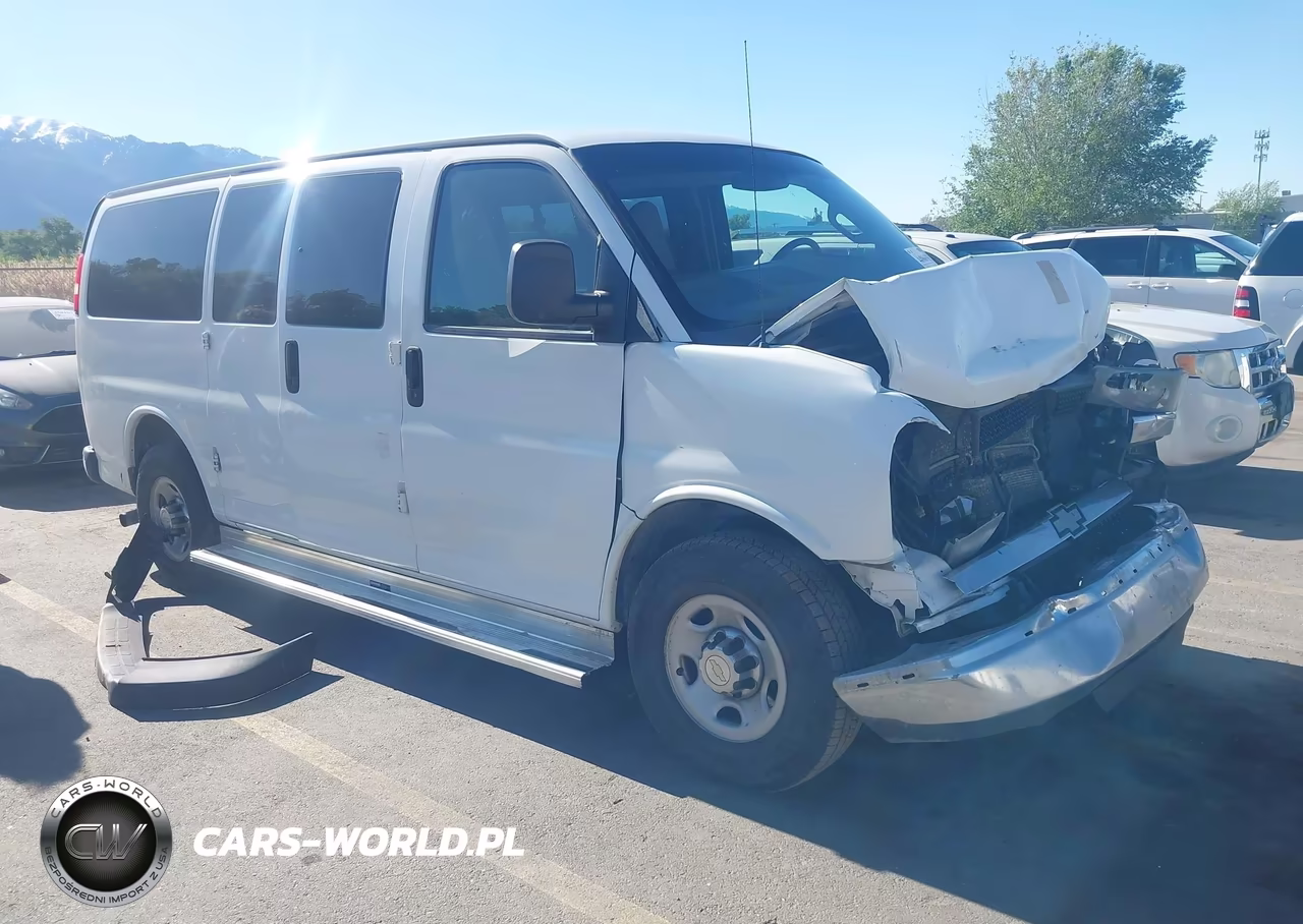 2016 Chevrolet Express 2500 Lt