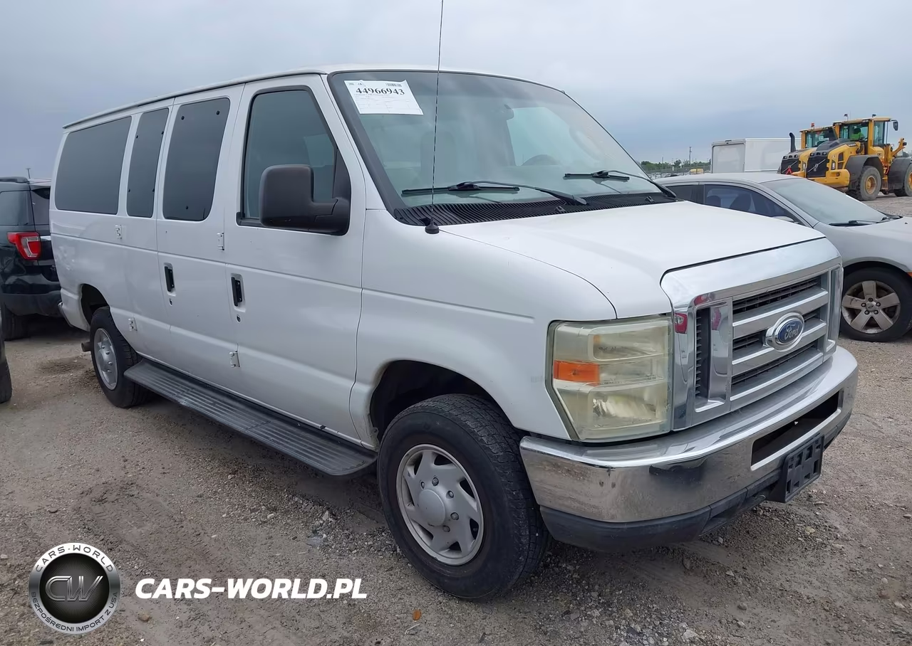 2010 Ford E-350 Super Duty Xl-Xlt
