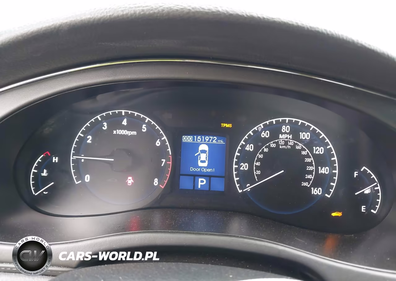 2010 Hyundai Genesis 4.6 VIN:KMHGC4DFXAU072275 - 7