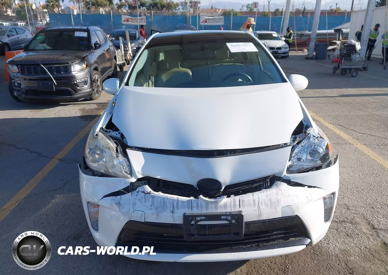 2012 Toyota Prius Four VIN:JTDKN3DU7C5449546 - 12