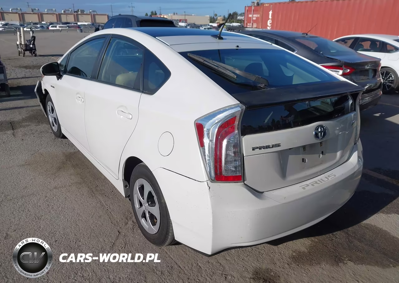 2012 Toyota Prius Four VIN:JTDKN3DU7C5449546 - 3
