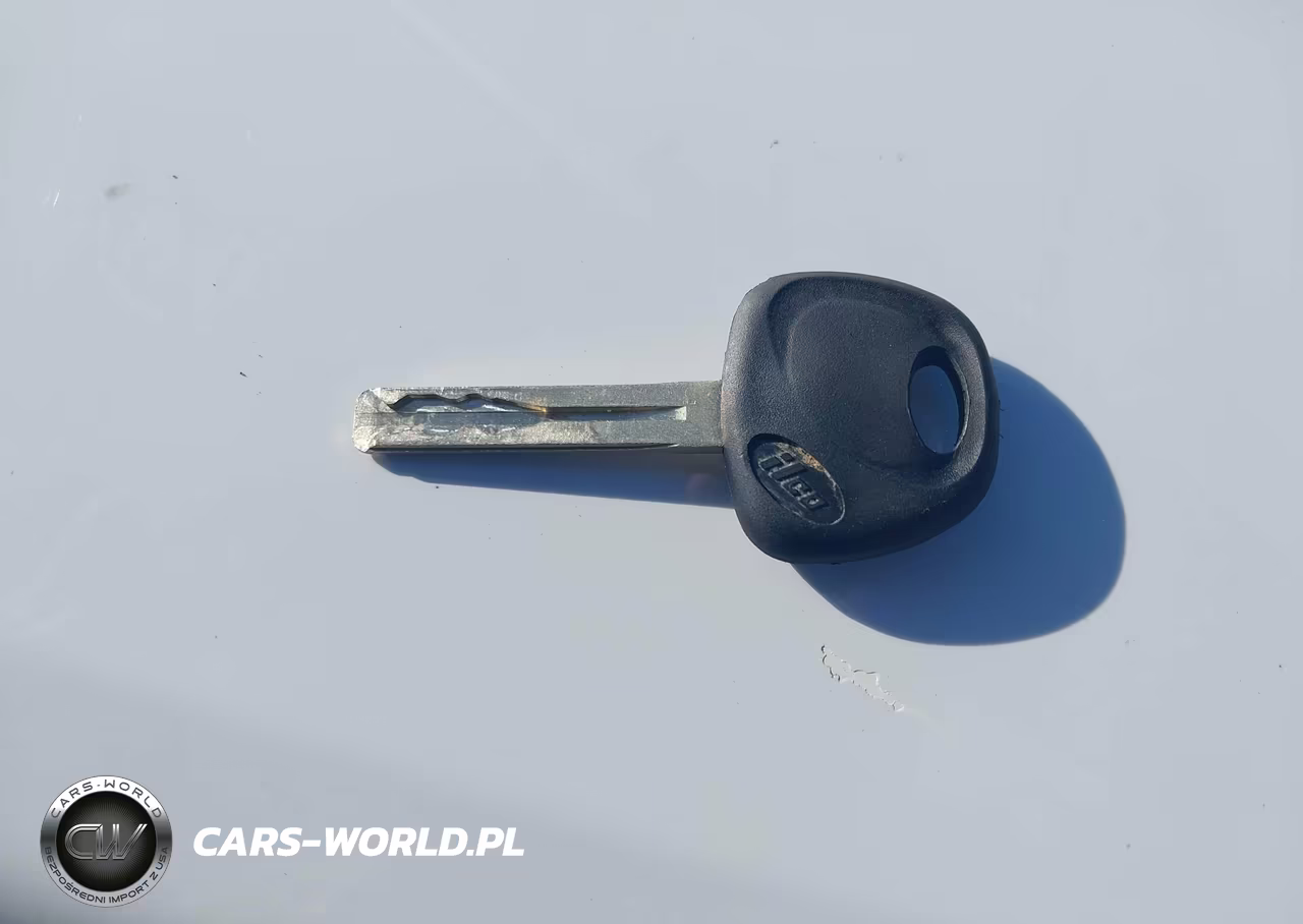 2019 Kia Soul + VIN:KNDJP3A57K7677116 - 11
