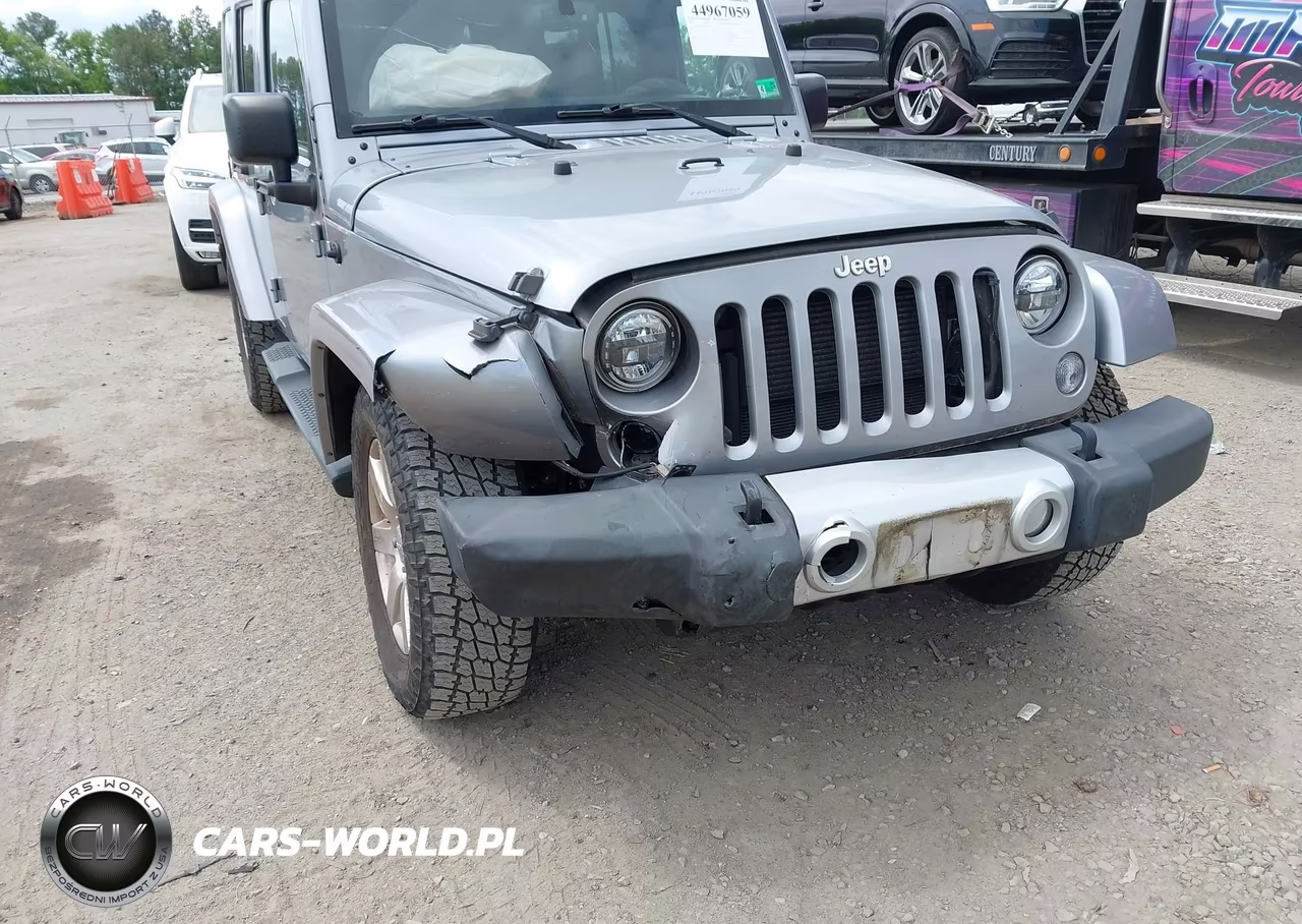 2015 Jeep Wrangler Unlimited Sahara VIN:1C4BJWEG0FL504067 - 6