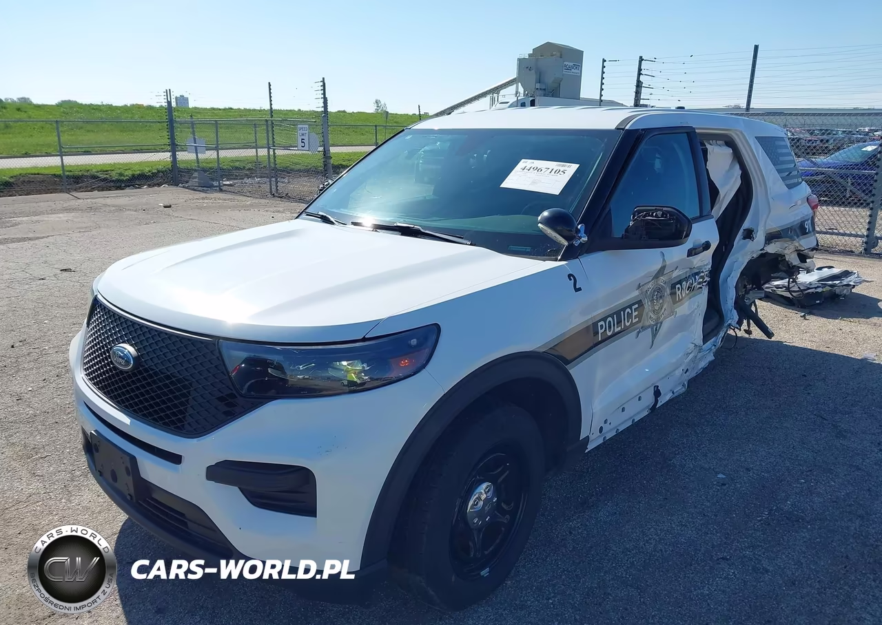 2023 Ford Police Interceptor Utility VIN:1FM5K8AB2PGA83524 - 2