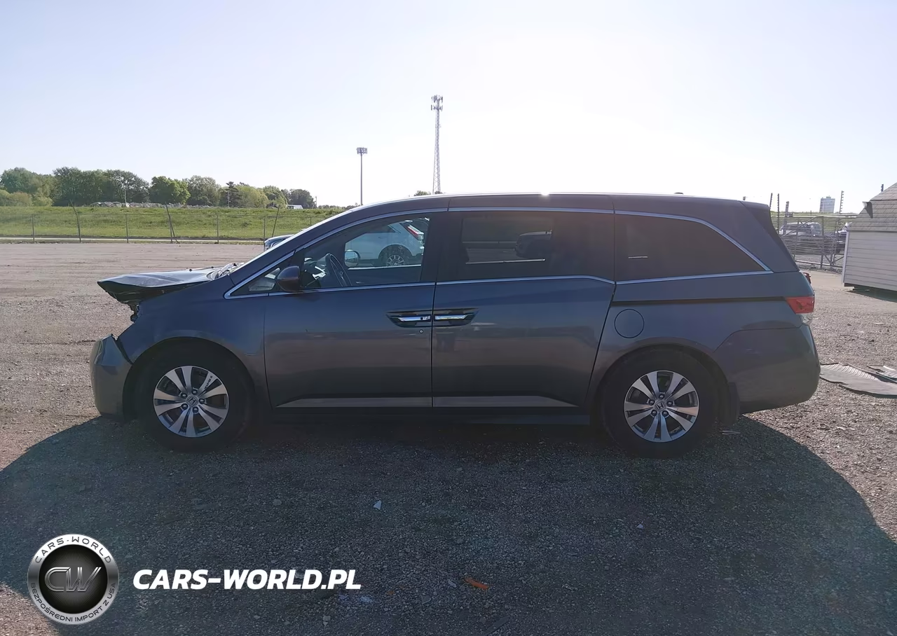 2015 Honda Odyssey Ex-L VIN:5FNRL5H6XFB116188 - 14