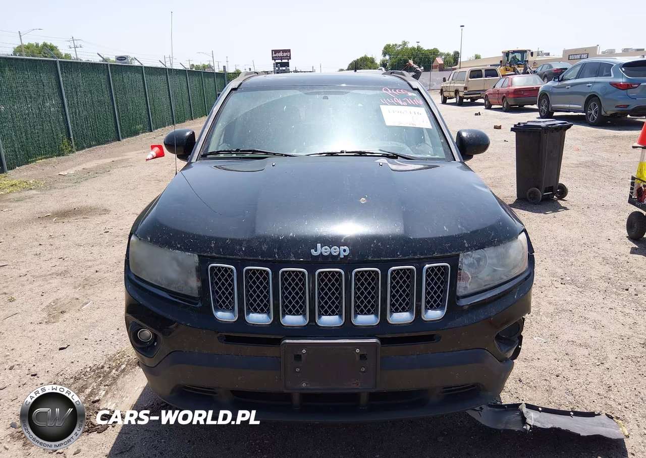 2014 Jeep Compass Latitude VIN:1C4NJDEB0ED551694 - 12