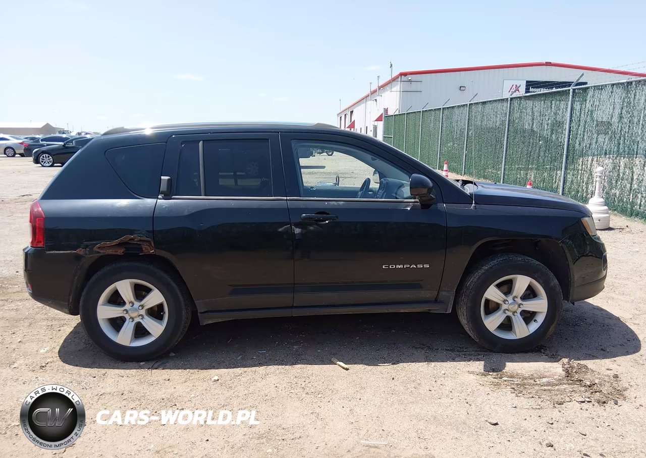 2014 Jeep Compass Latitude VIN:1C4NJDEB0ED551694 - 13