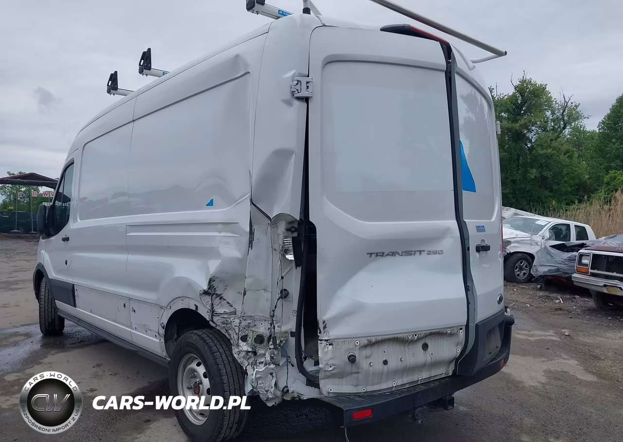 2023 Ford Transit-250 VIN:1FTBR1C84PKB09517 - 11