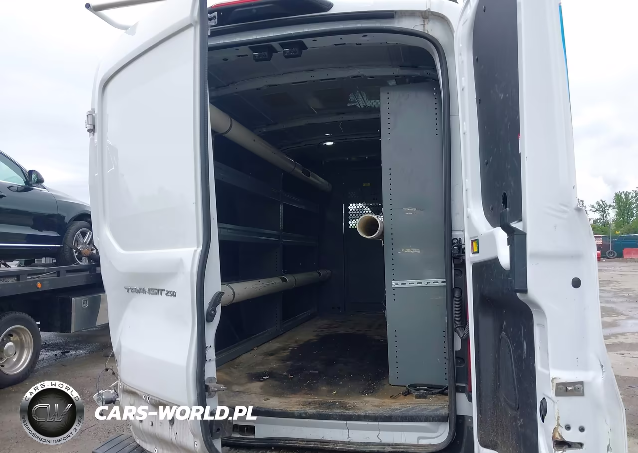 2023 Ford Transit-250 VIN:1FTBR1C84PKB09517 - 6