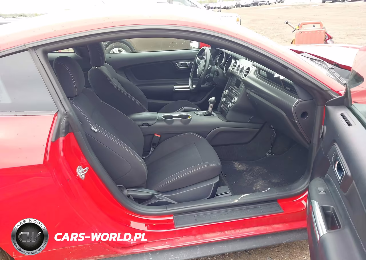 2018 Ford Mustang Ecoboost VIN:1FA6P8TH3J5162737 - 5